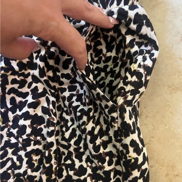 CAbi women’s leopard print effortless casual pull on stretch joggers size XS - Picture 5 of 6